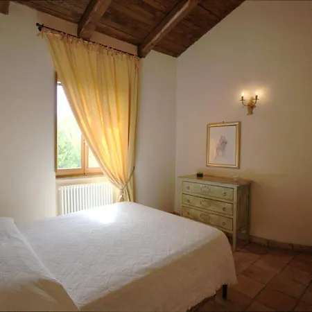 Le Logge Di Silvignano Country house