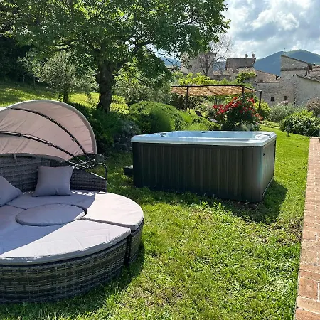 Le Logge Di Silvignano Country house *